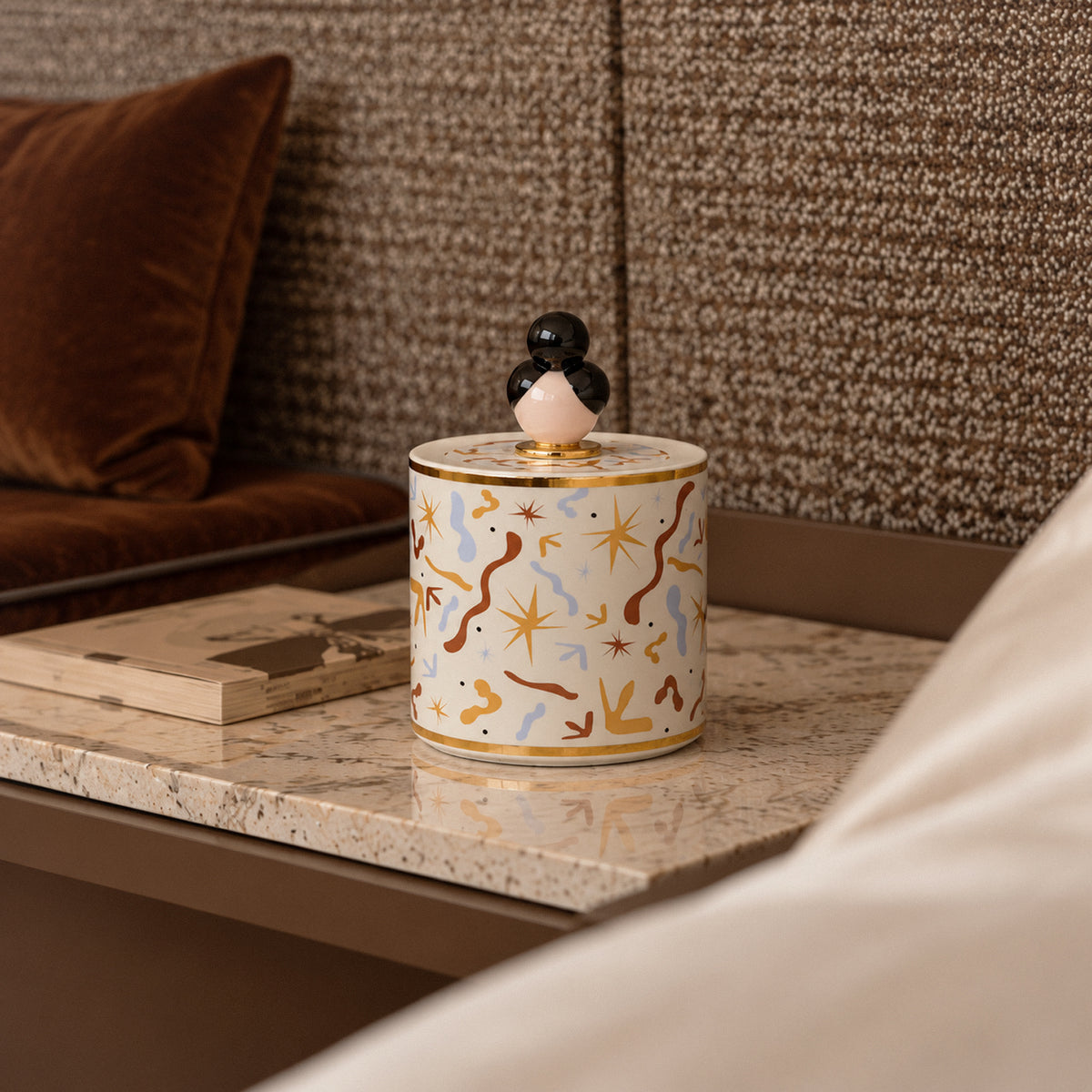 Guapa Candle Signature Pop